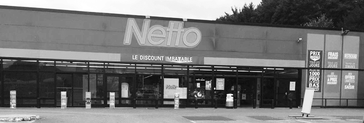 Netto fait son entrée en France en 2001 : photo d'une façade de magasin Netto