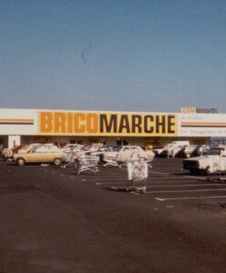 1979 Magasin Bricomarche photo couleur